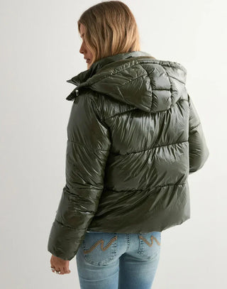 VERITY PUFFER